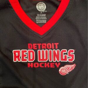 NHL Detroit Red Wings Black and Red Jersey